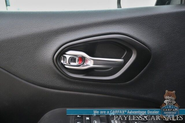 2023 Jeep Cherokee Altitude Lux / 4X4 / Auto Start / Power & Heated Leather Seats / Heated Steering Wheel / NAV / Adaptive Cruise Control / Lane Departure & Blind Spot Alert / Apple CarPlay & Android Auto / Back Up Camera / 1-Owner Anchorage AK