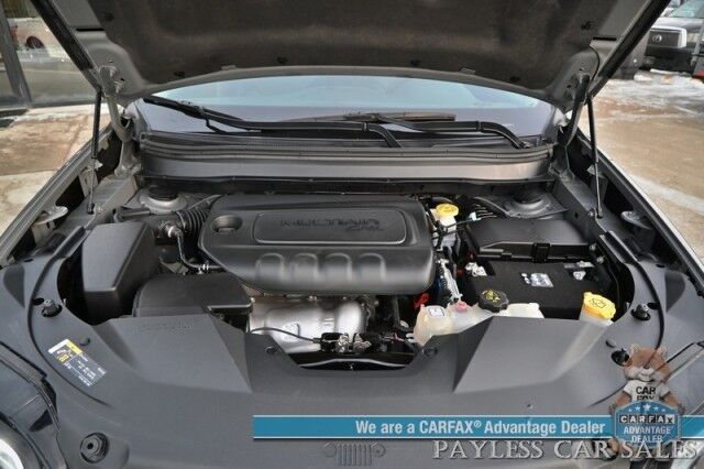 2023 Jeep Cherokee Altitude Lux / 4X4 / Auto Start / Power & Heated Leather Seats / Heated Steering Wheel / NAV / Adaptive Cruise Control / Lane Departure & Blind Spot Alert / Apple CarPlay & Android Auto / Back Up Camera / 1-Owner Anchorage AK