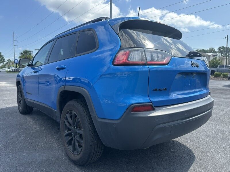 2023 Jeep Cherokee Altitude Lux