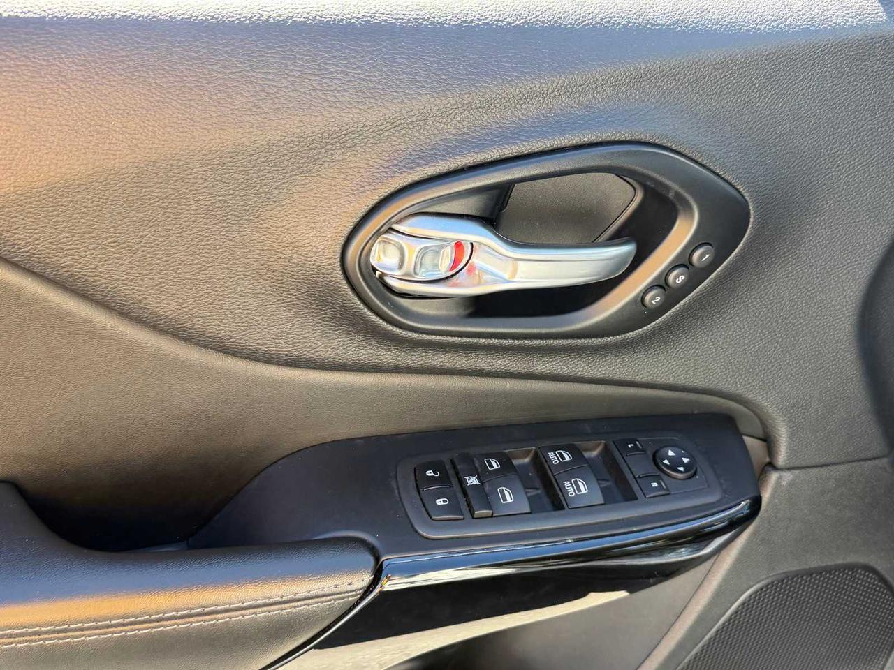 2023 Jeep Cherokee Altitude Lux Irving TX