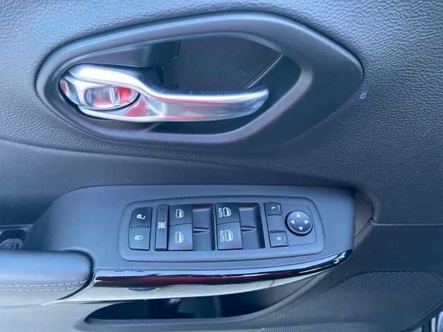 2023 Jeep Cherokee Altitude Raleigh NC