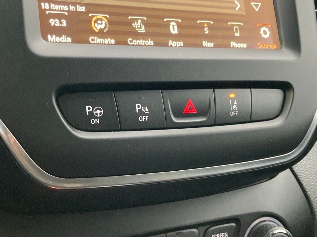 2023 Jeep Cherokee Altitude San Antonio TX