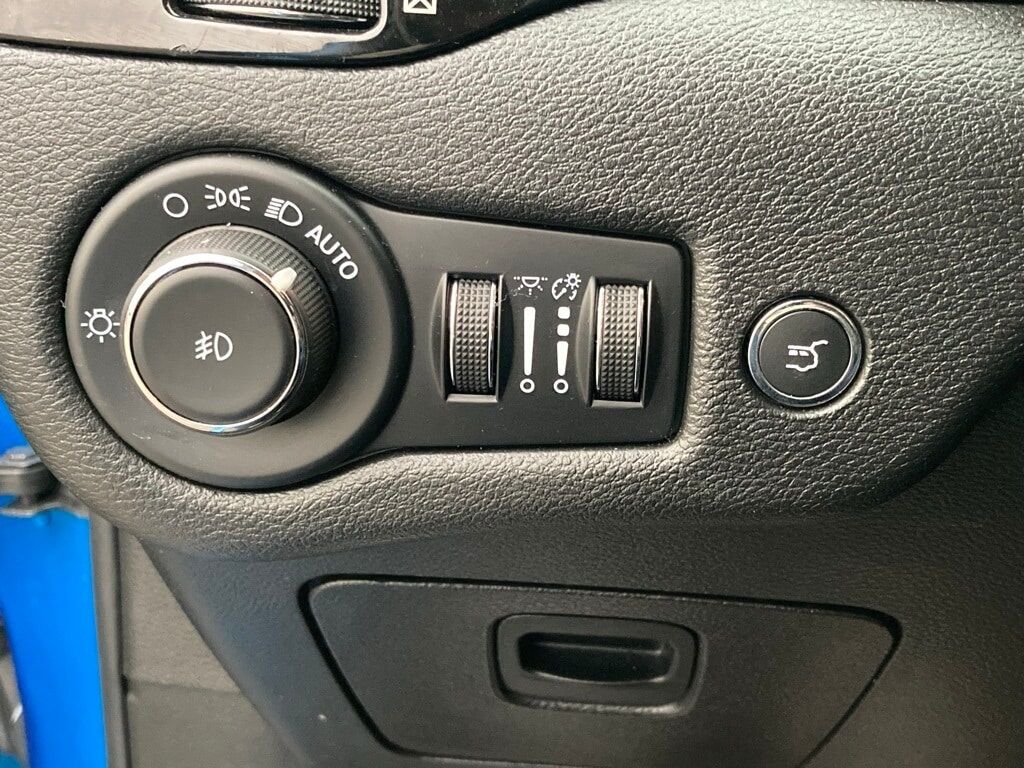 2023 Jeep Cherokee Altitude San Antonio TX