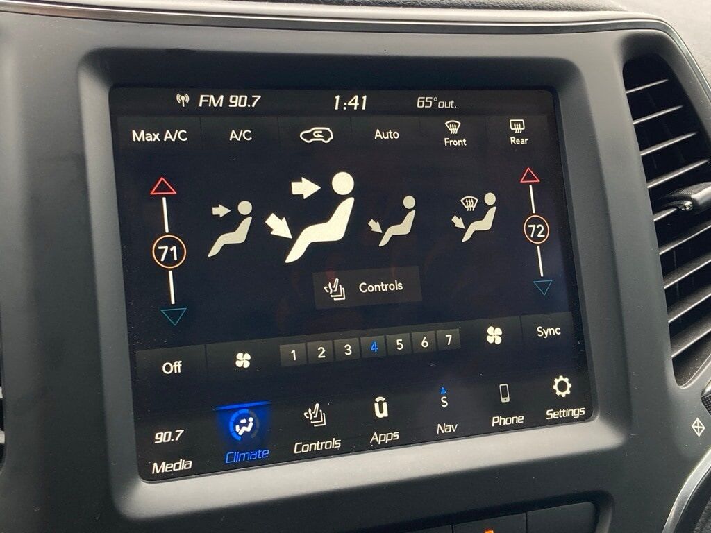 2023 Jeep Cherokee Altitude San Antonio TX