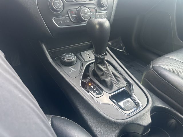 2023 Jeep Cherokee Altitude Watertown SD