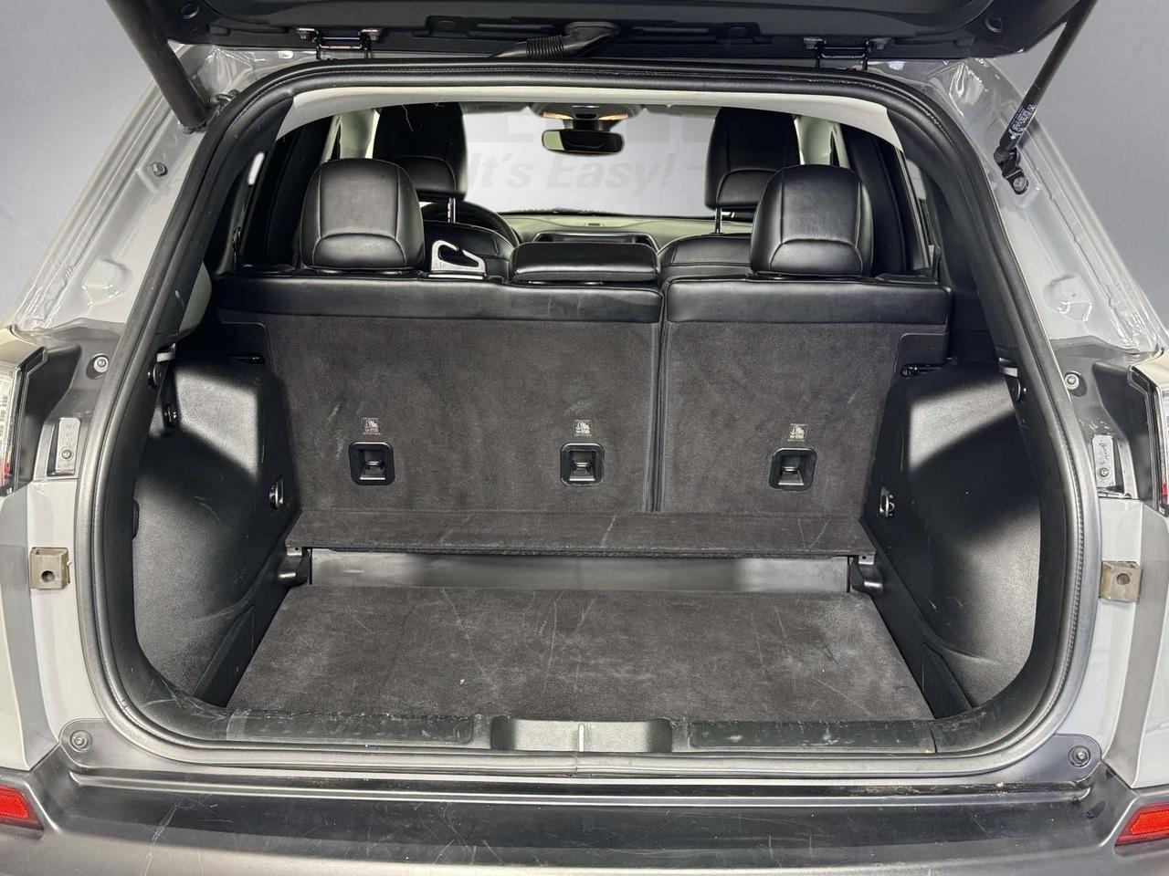 2023 Jeep Cherokee Altitude Fredericksburg VA