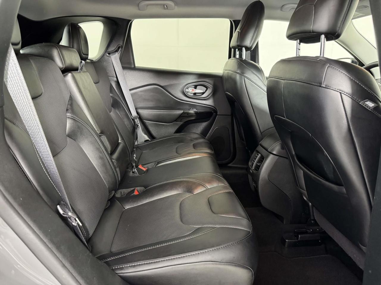 2023 Jeep Cherokee Altitude Fredericksburg VA