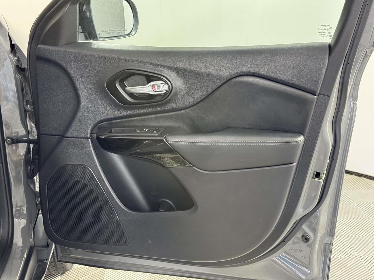 2023 Jeep Cherokee Altitude Fredericksburg VA