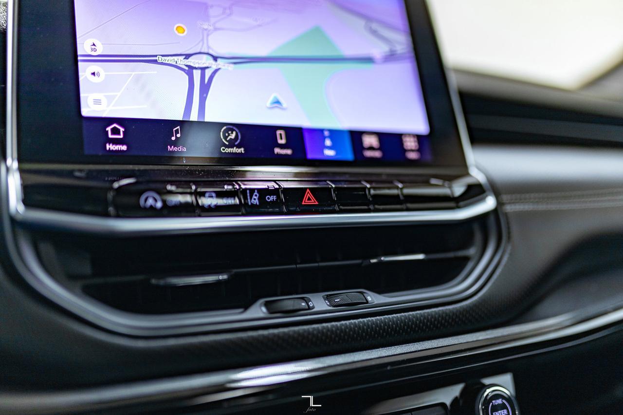 2023 Jeep Compass 4x4 Altitude Leather Roof Nav Red Deer AB