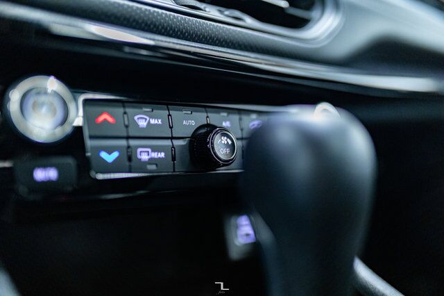 2023 Jeep Compass 4x4 Altitude Leather Roof Nav Red Deer AB