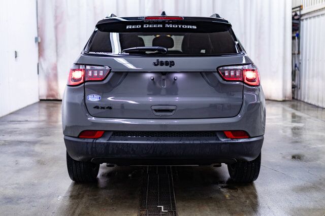 2023 Jeep Compass 4x4 Altitude Leather Roof Nav Red Deer AB