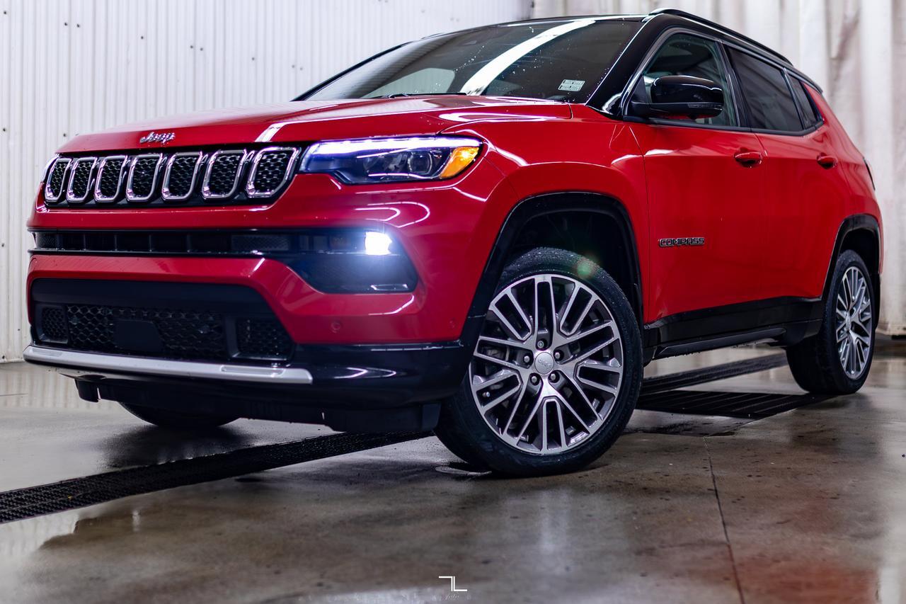 2023 Jeep Compass 4x4 Limited Leather Roof Nav BCam Red Deer AB