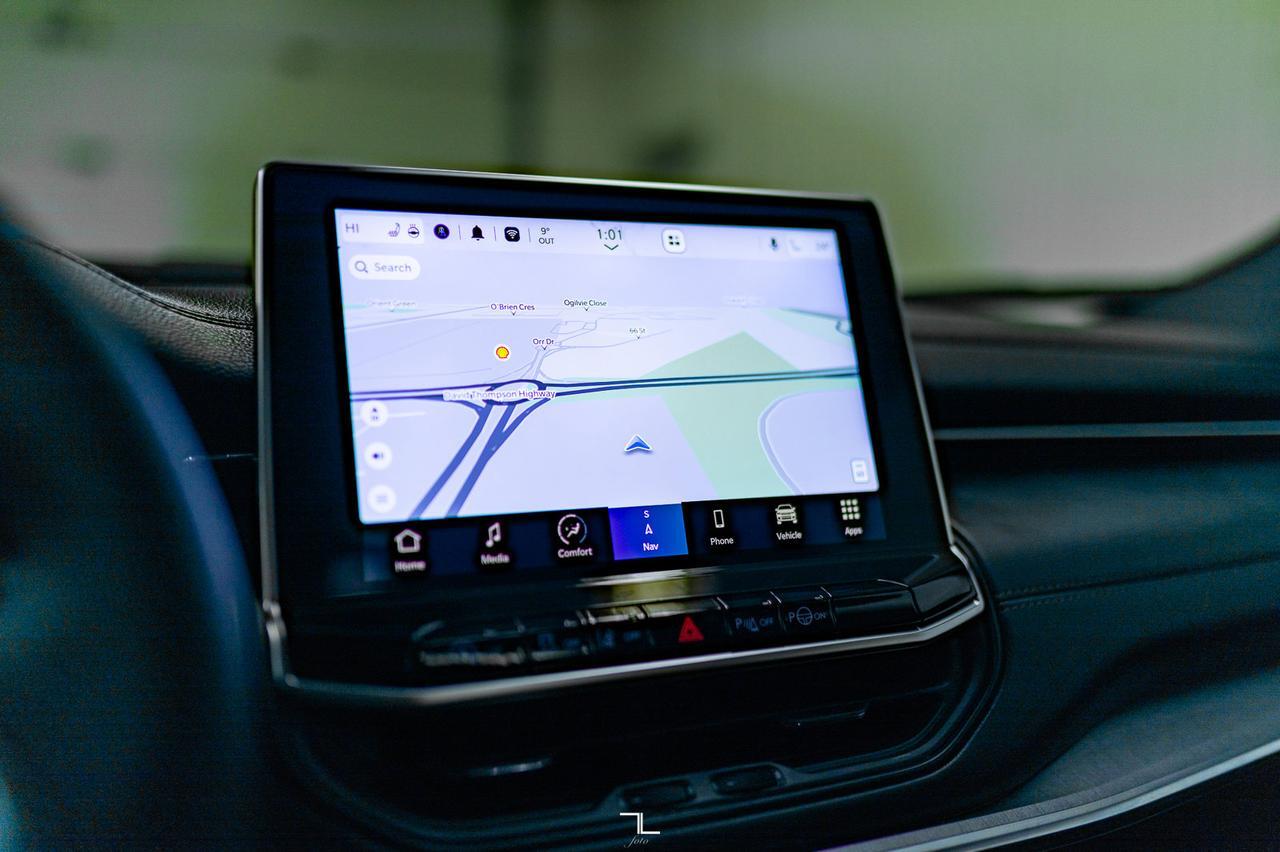 2023 Jeep Compass 4x4 Limited Red Edition Leather Roof Nav BCam Red Deer AB