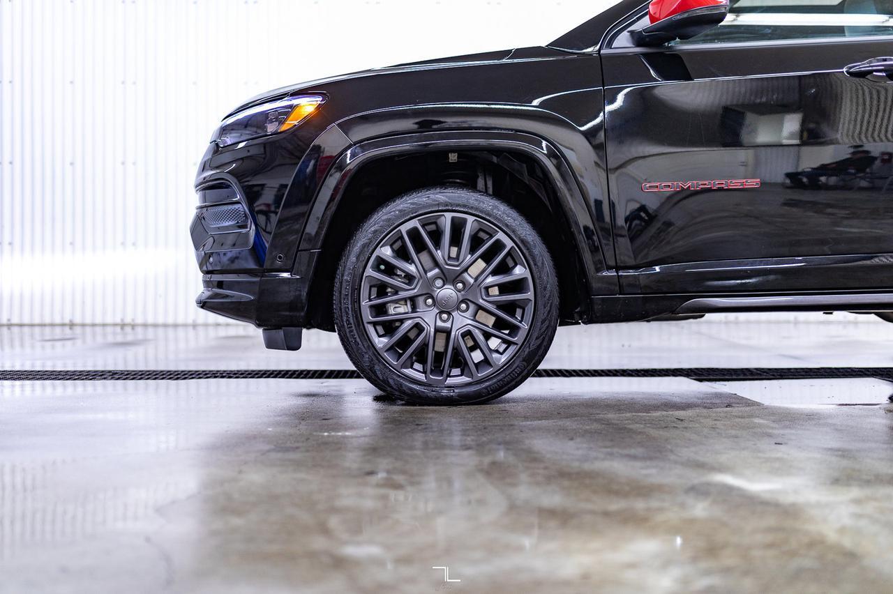 2023 Jeep Compass 4x4 Limited Red Edition Leather Roof Nav BCam Red Deer AB