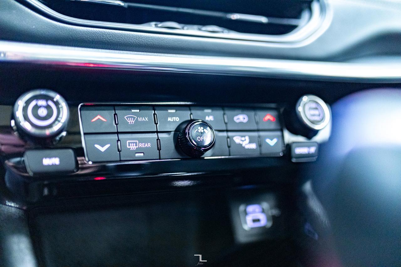 2023 Jeep Compass 4x4 Limited Red Edition Leather Roof Nav BCam Red Deer AB