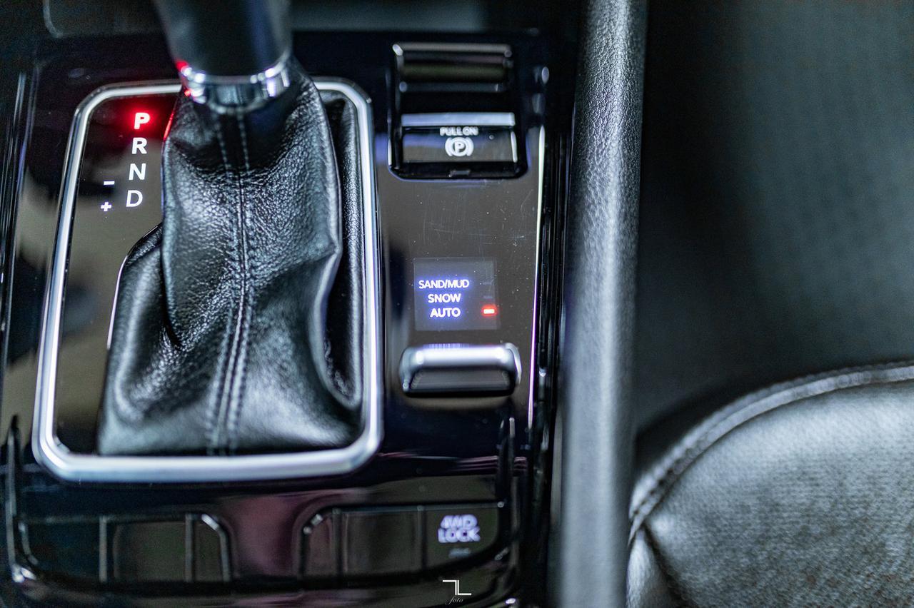 2023 Jeep Compass 4x4 Limited Red Edition Leather Roof Nav BCam Red Deer AB