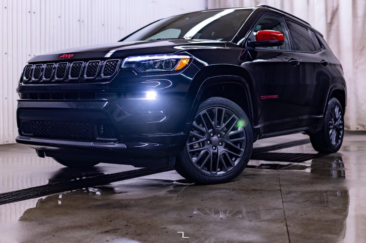 2023 Jeep Compass 4x4 Limited Red Edition Leather Roof Nav Red Deer AB