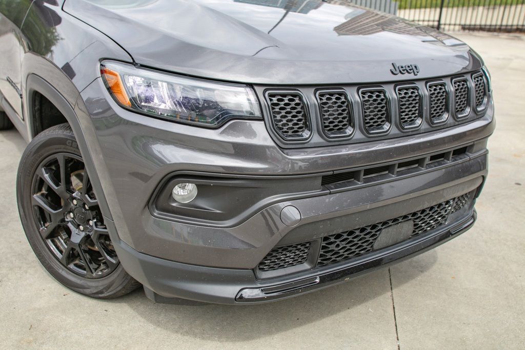 2023 Jeep Compass Altitude