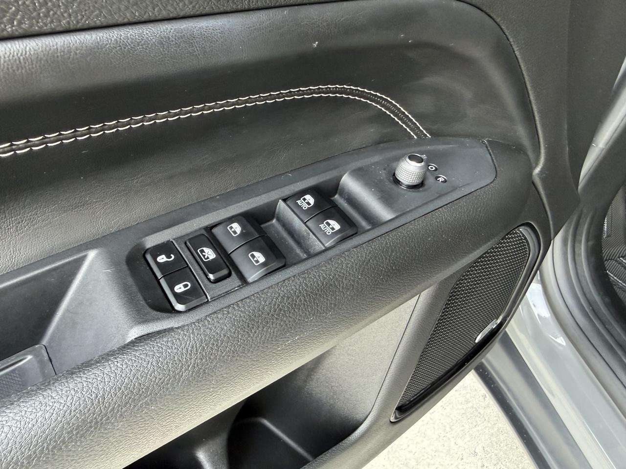 2023 Jeep Compass Altitude Knoxville TN