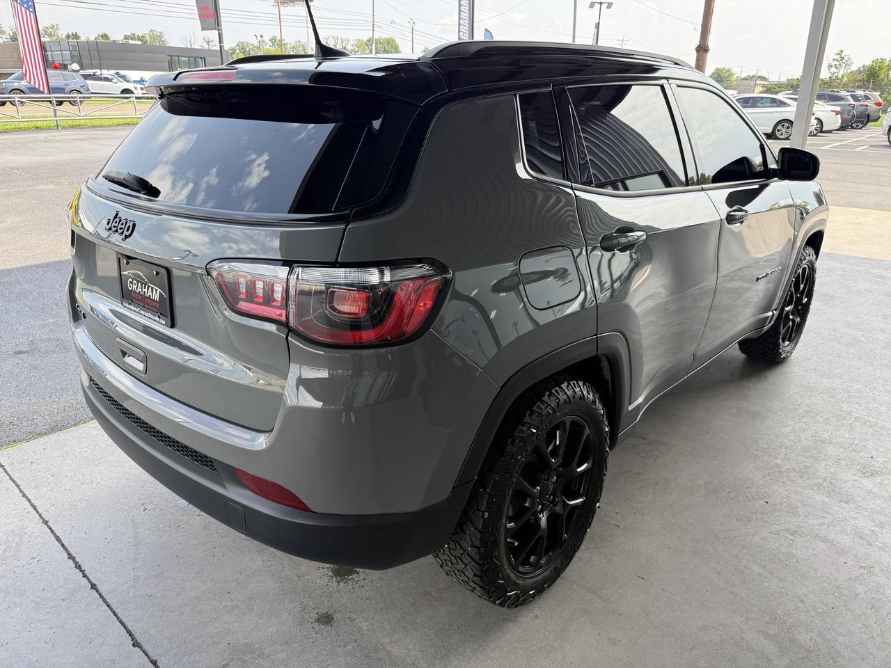 2023 Jeep Compass Altitude Knoxville TN