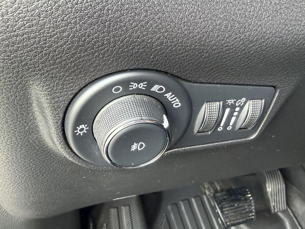 2023 Jeep Compass Altitude Knoxville TN