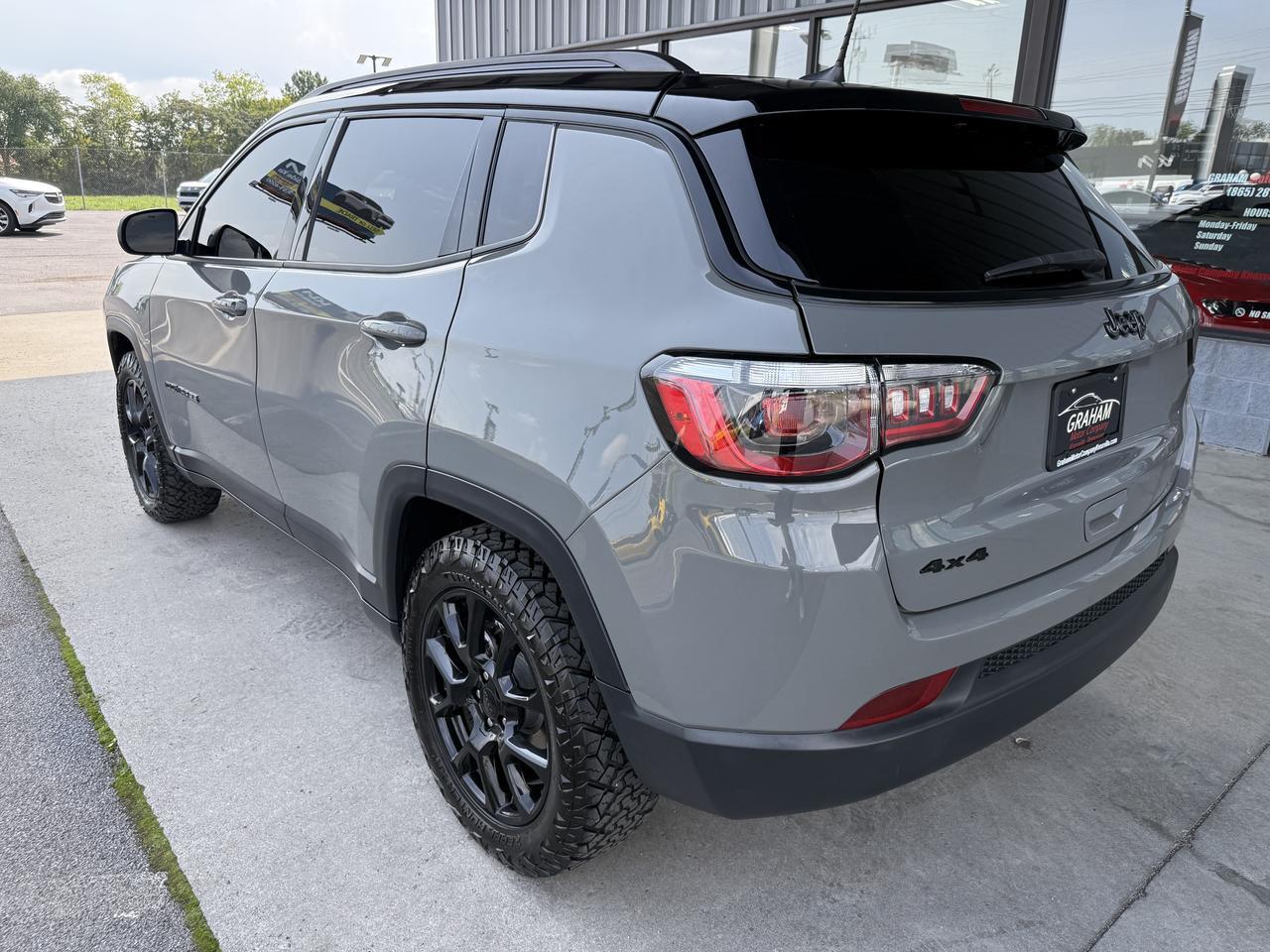 2023 Jeep Compass Altitude Knoxville TN