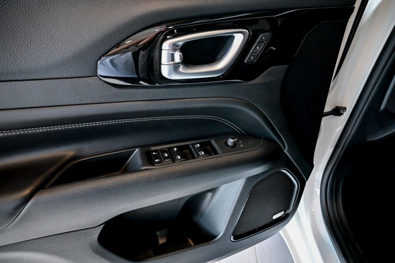 2023 Jeep Compass High Altitude, Elite Interior Group Springfield NJ