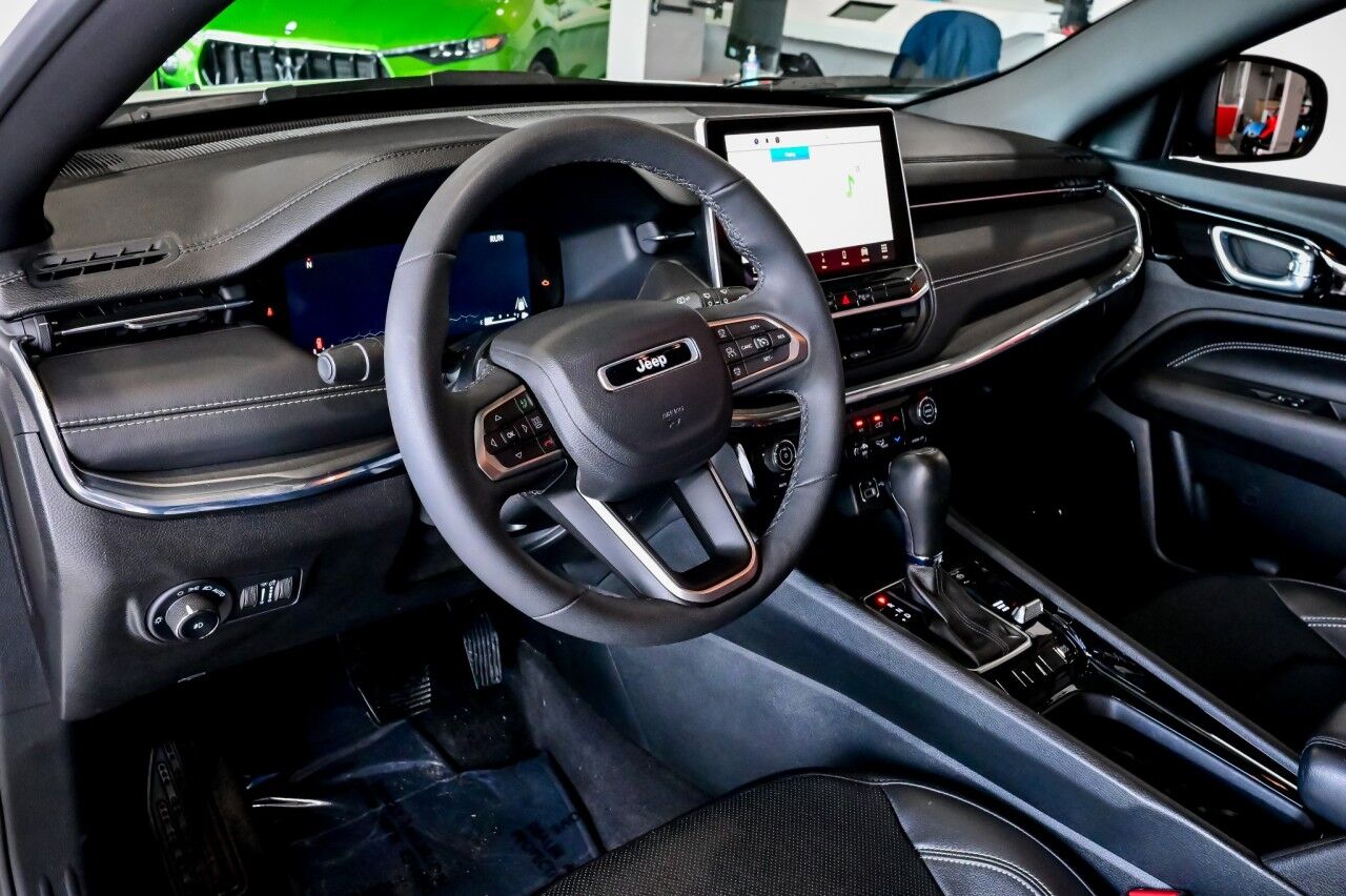 2023 Jeep Compass High Altitude, Elite Interior Group Springfield NJ