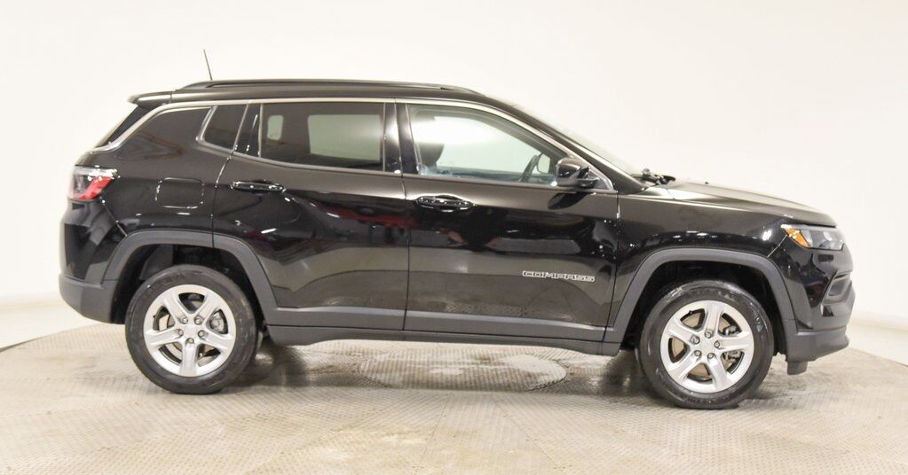 2023 Jeep Compass Latitude Akron