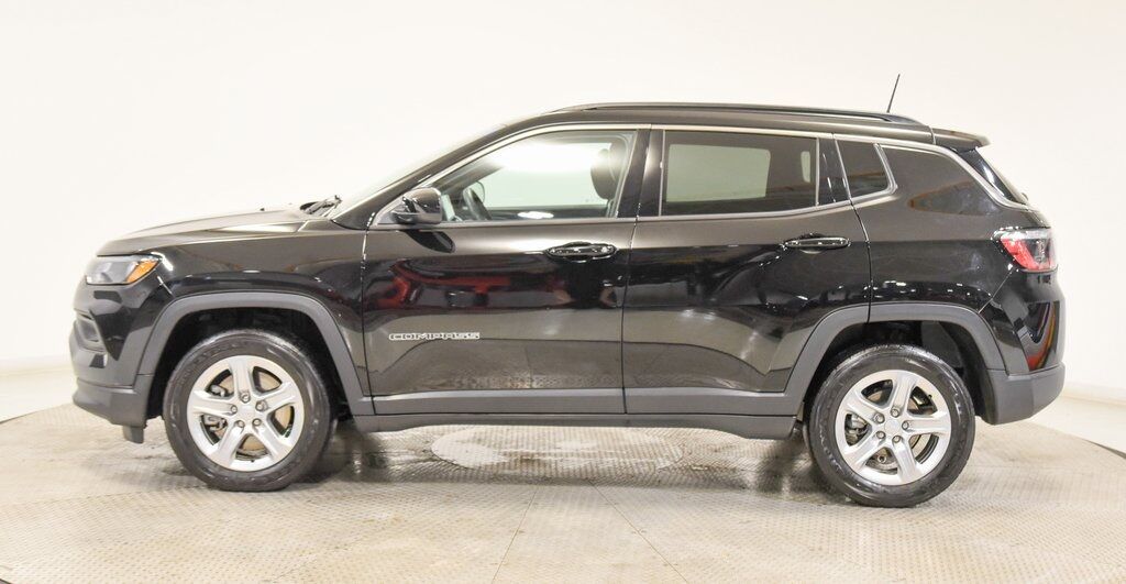 2023 Jeep Compass Latitude Akron