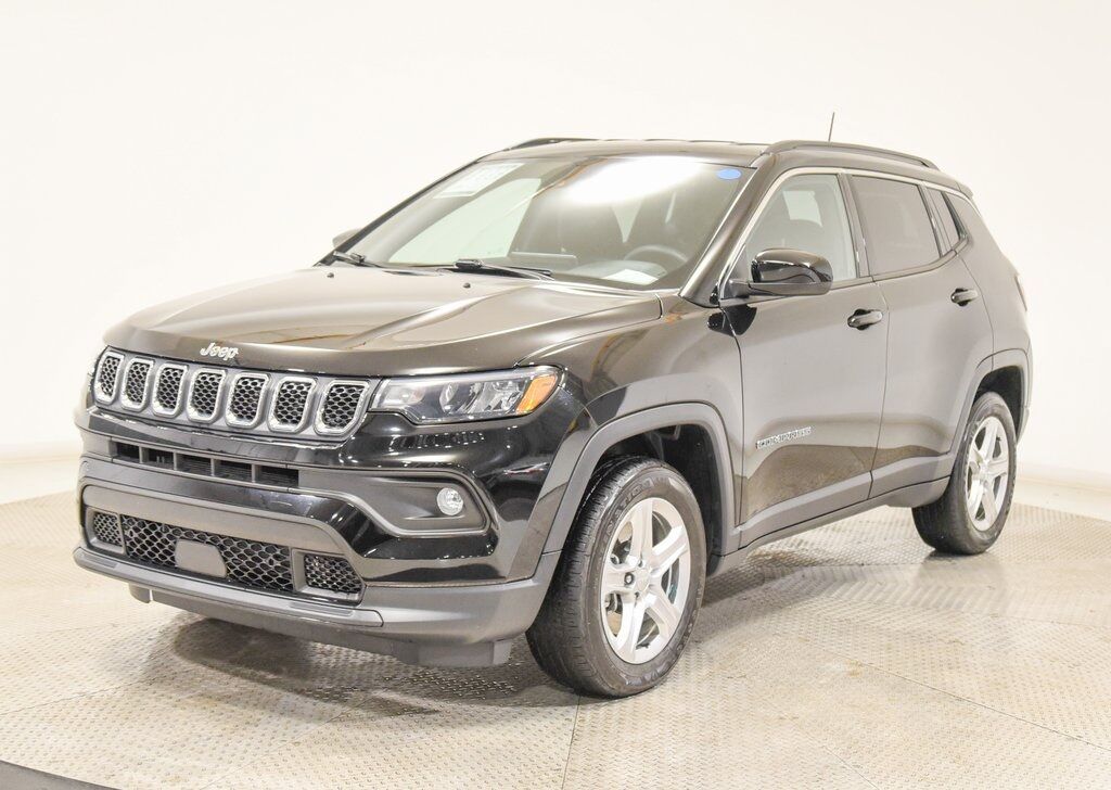 2023 Jeep Compass Latitude Akron