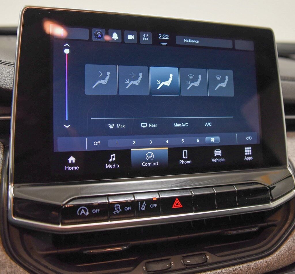 2023 Jeep Compass Latitude Akron