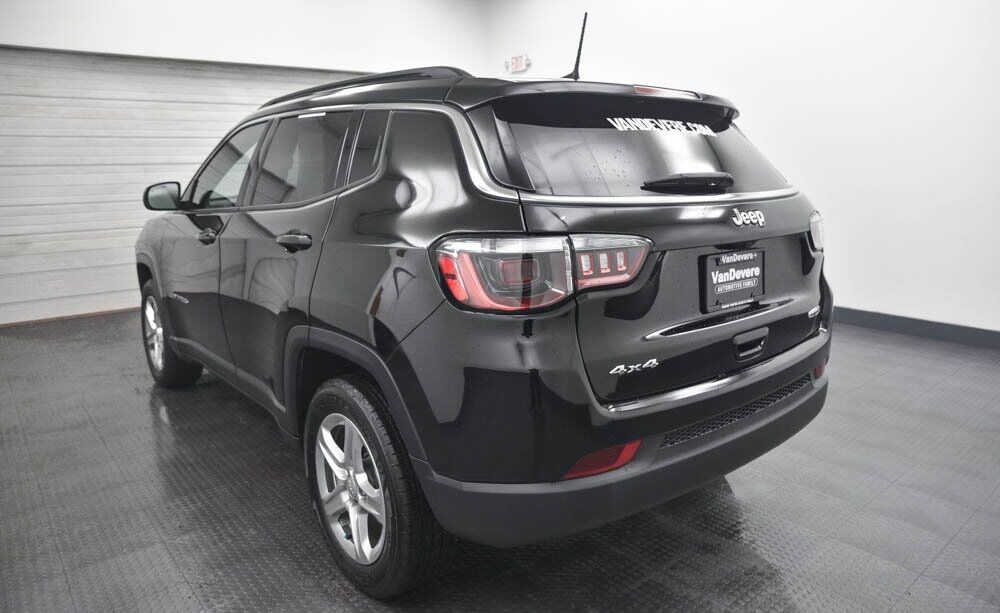 2023 Jeep Compass Latitude Akron OH