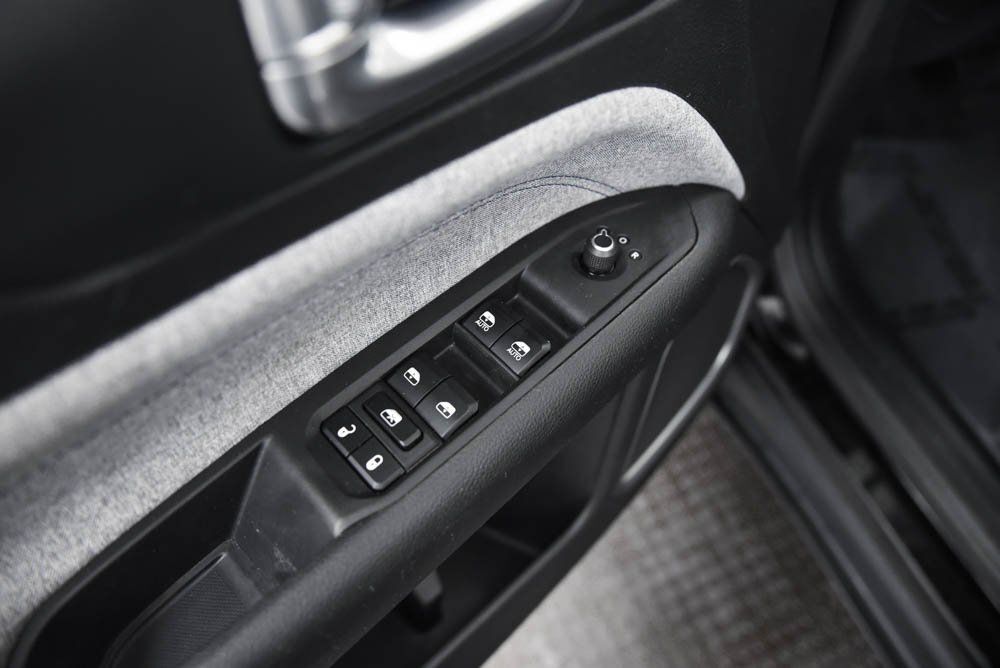 2023 Jeep Compass Latitude Akron OH