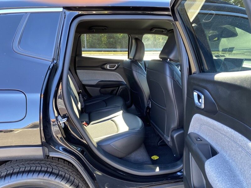 2023 Jeep Compass Latitude Bristol  PA