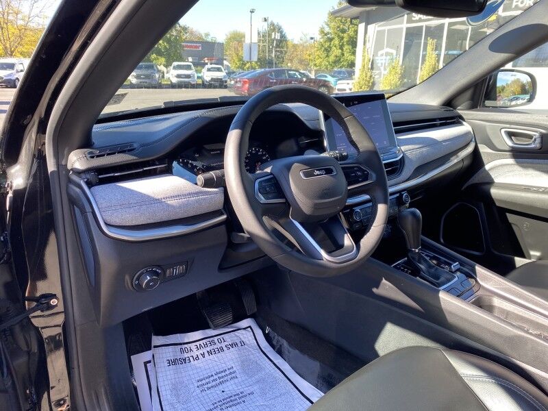 2023 Jeep Compass Latitude Bristol  PA