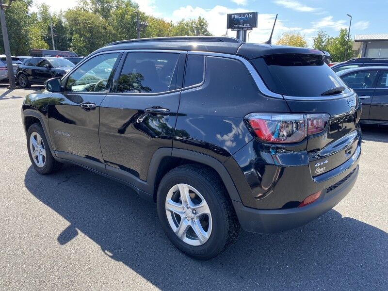 2023 Jeep Compass Latitude Bristol  PA
