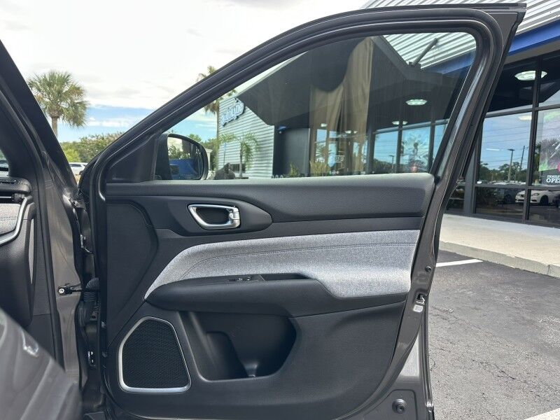 2023 Jeep Compass Latitude Jacksonville FL