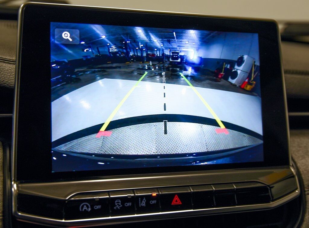 2023 Jeep Compass Latitude Lux Akron