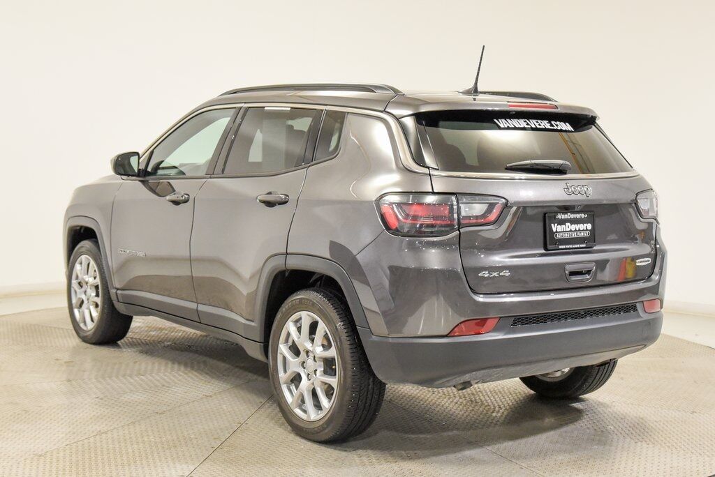 2023 Jeep Compass Latitude Lux Akron OH