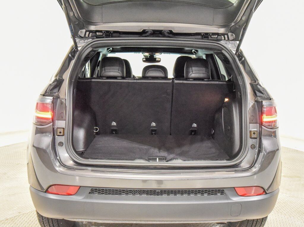 2023 Jeep Compass Latitude Lux Akron OH