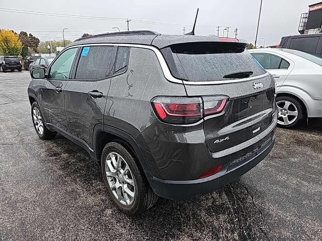 2023 Jeep Compass Latitude Lux Akron OH