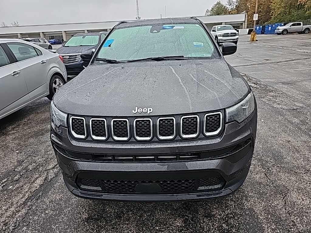 2023 Jeep Compass Latitude Lux Akron OH