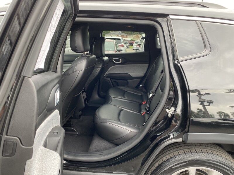 2023 Jeep Compass Latitude Lux Springfield PA
