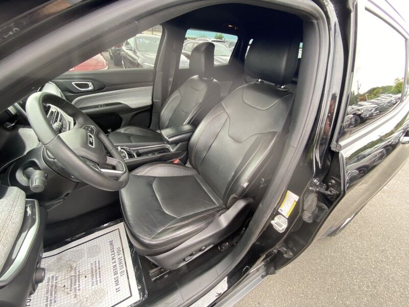 2023 Jeep Compass Latitude Lux Springfield PA