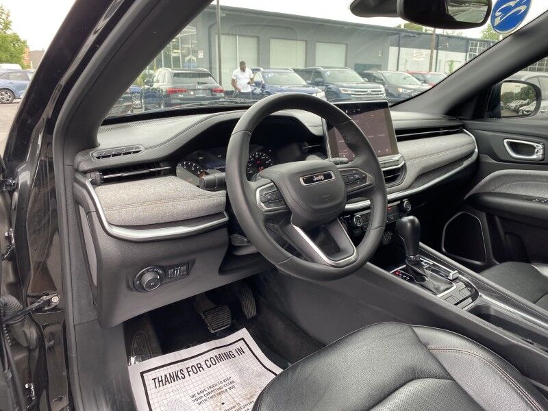 2023 Jeep Compass Latitude Lux Springfield PA