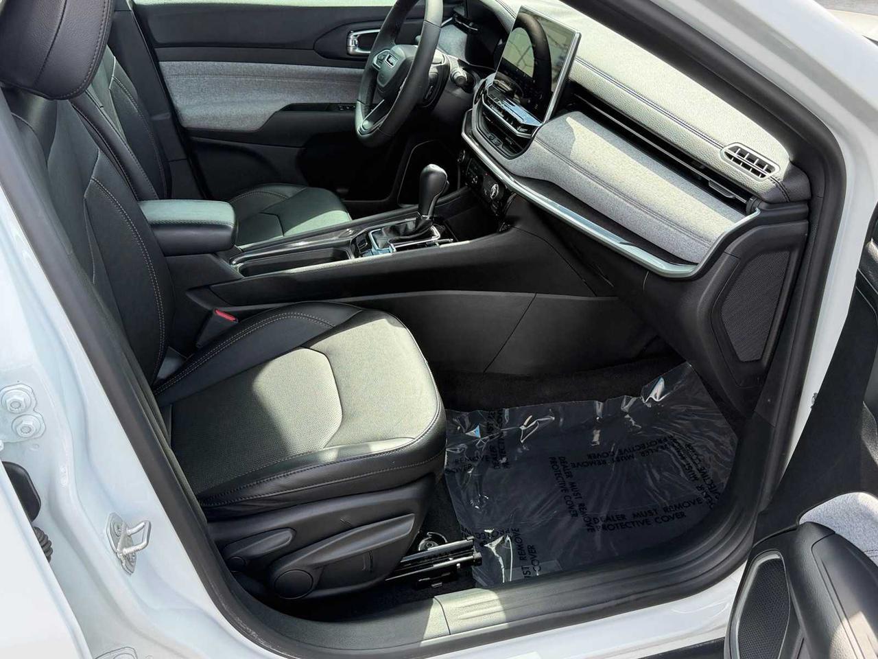 2023 Jeep Compass Latitude Lux Irving TX