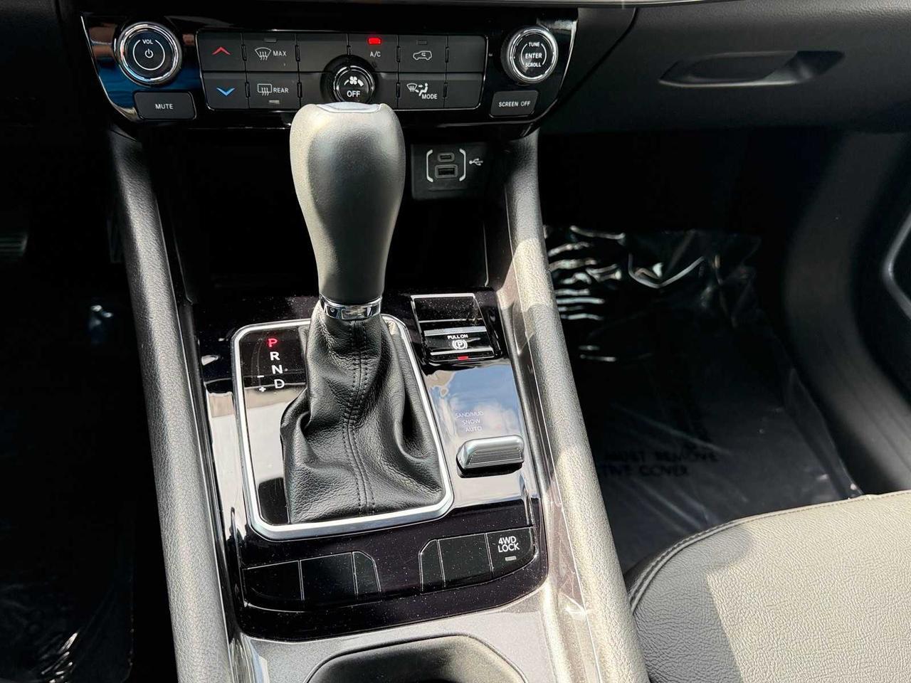 2023 Jeep Compass Latitude Lux Irving TX