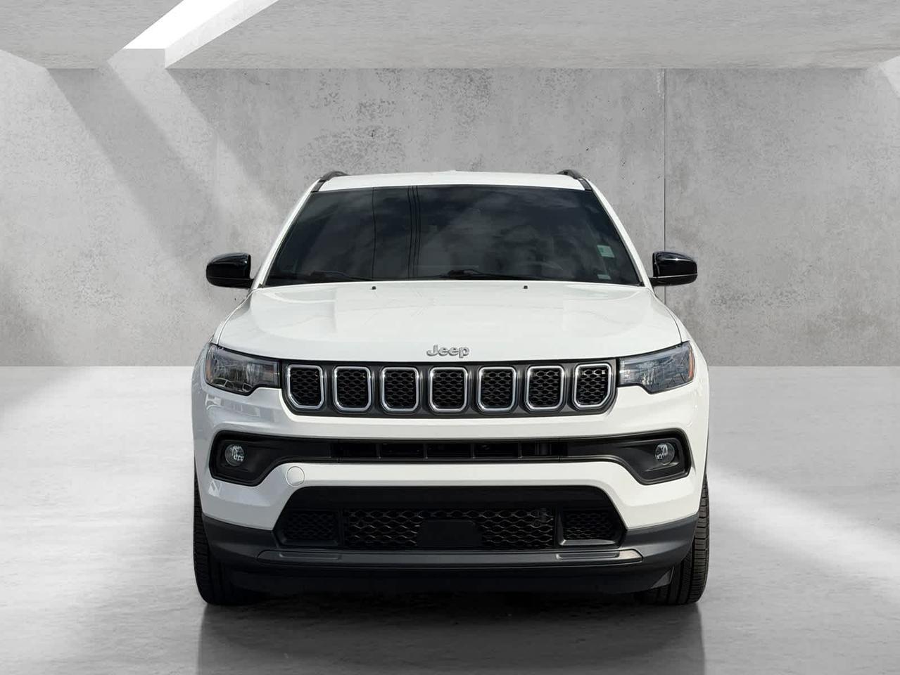 2023 Jeep Compass Latitude Lux Irving TX