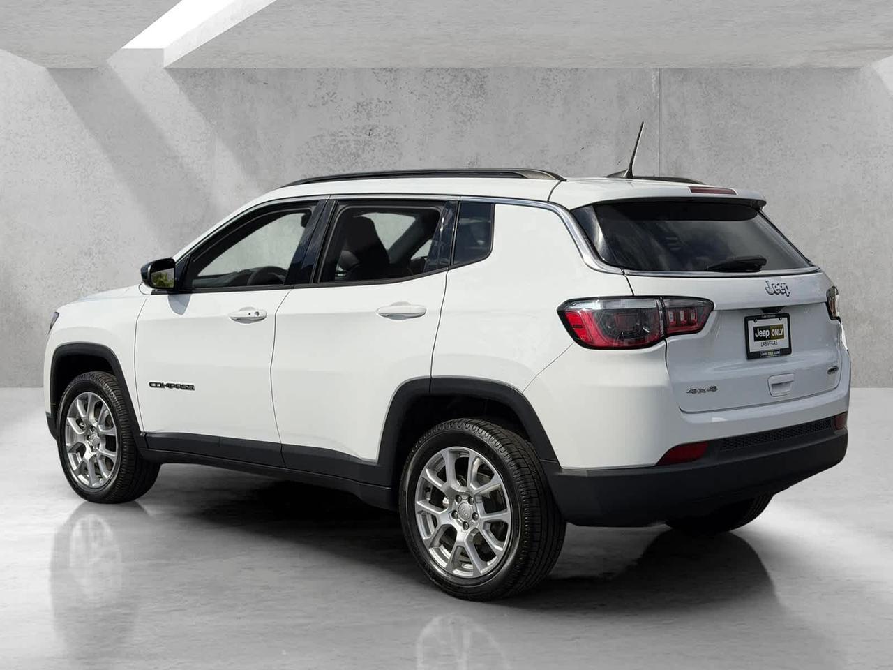 2023 Jeep Compass Latitude Lux Irving TX